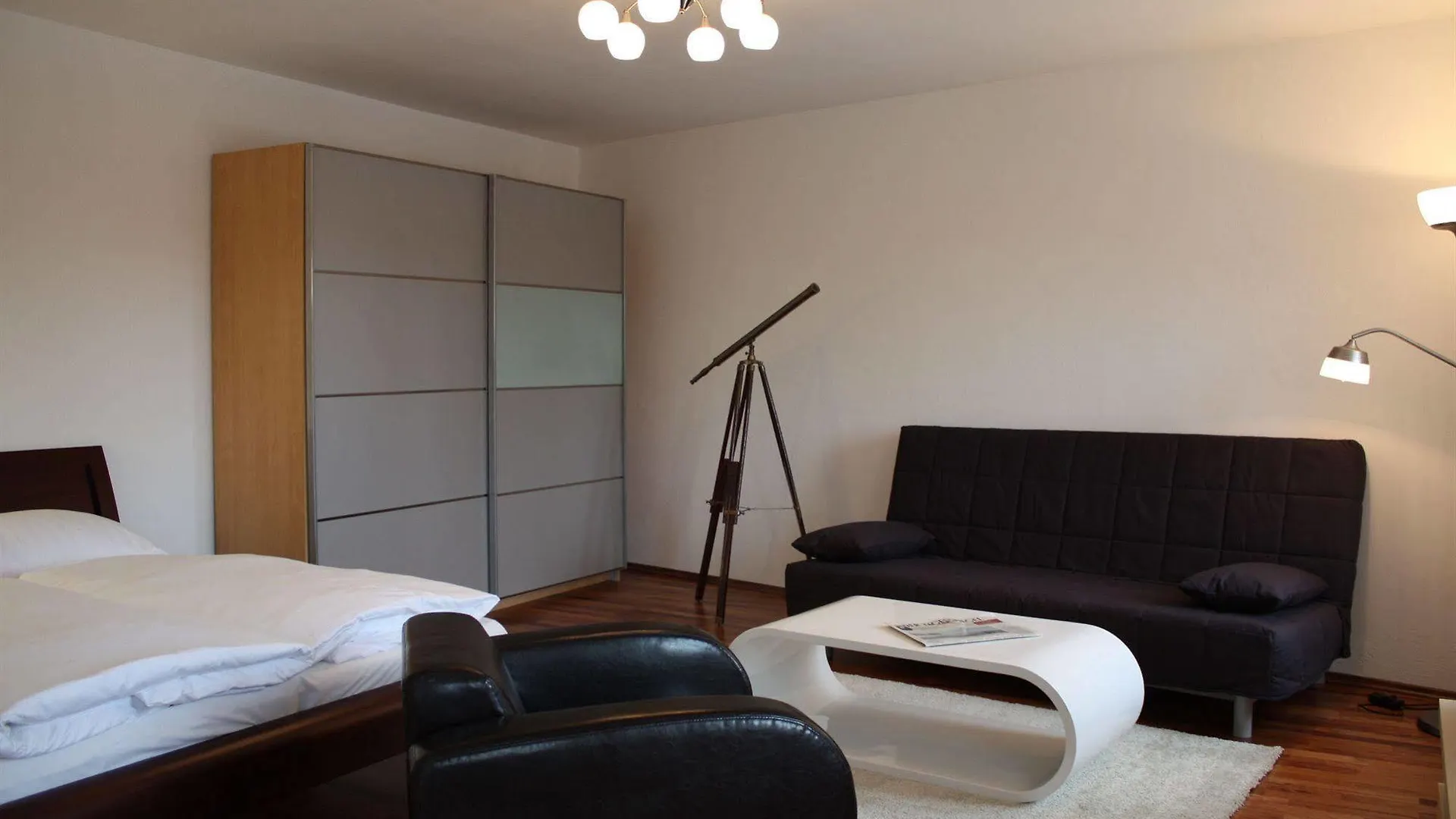 B! Apartments Berlin Germany