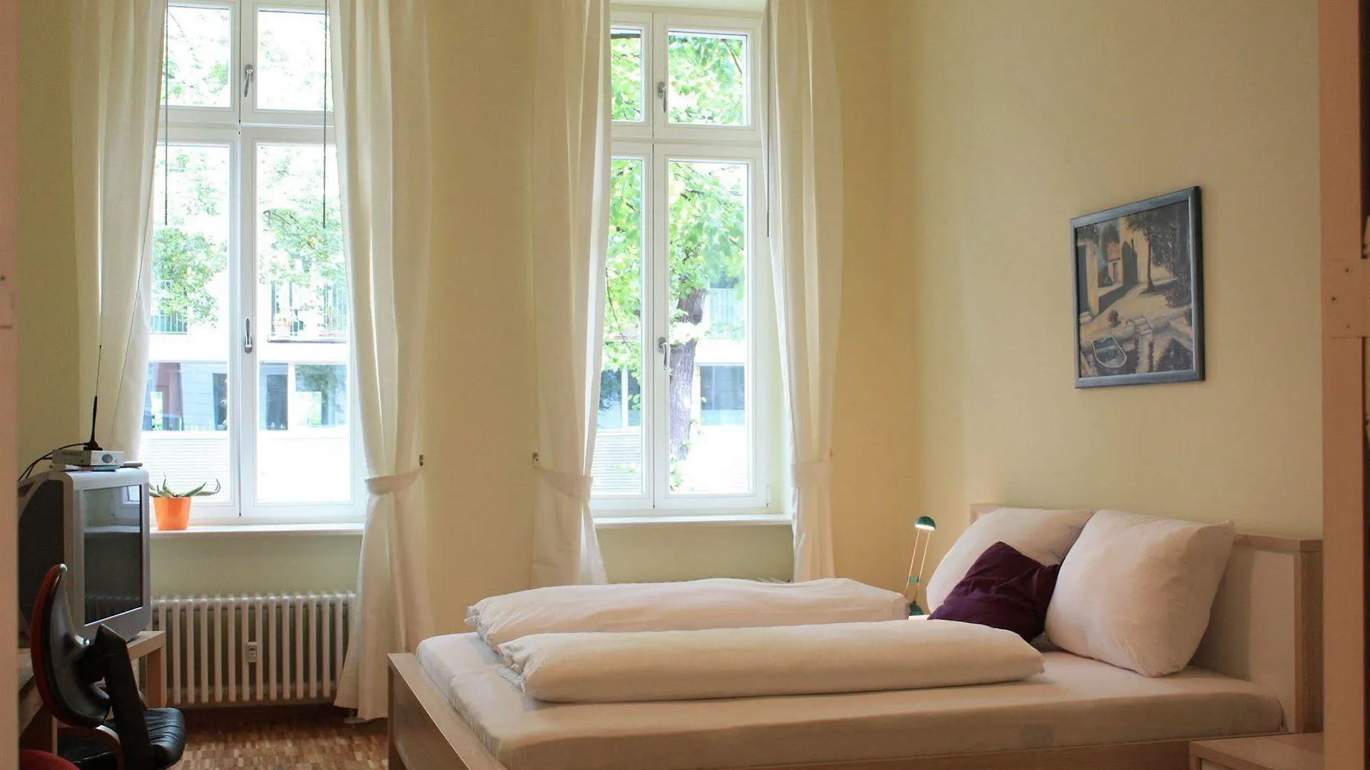 B! Apartments Berlin Germany